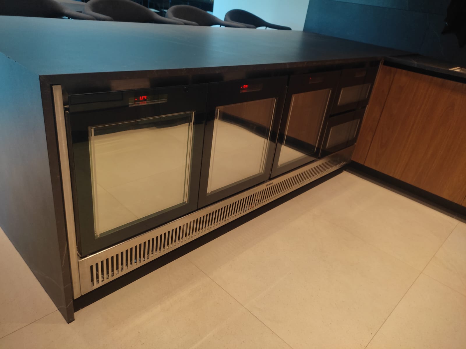 mais inox, cozinha industrial, varanda goumert, área gourmet, refrigeradores, camara fria, inox, expositores, balcão serf service, cervejeiras, balcão refrigerado, restaurantes, residencia, comercio, suermercado, açougue, hotel, condomínio, padaria, bares, ribeirão preto, sertãozinho, brodowski, cravinhos, jardinopolis, são paulo, brasil